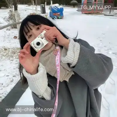 贺盼嘉